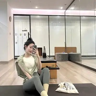 钟国